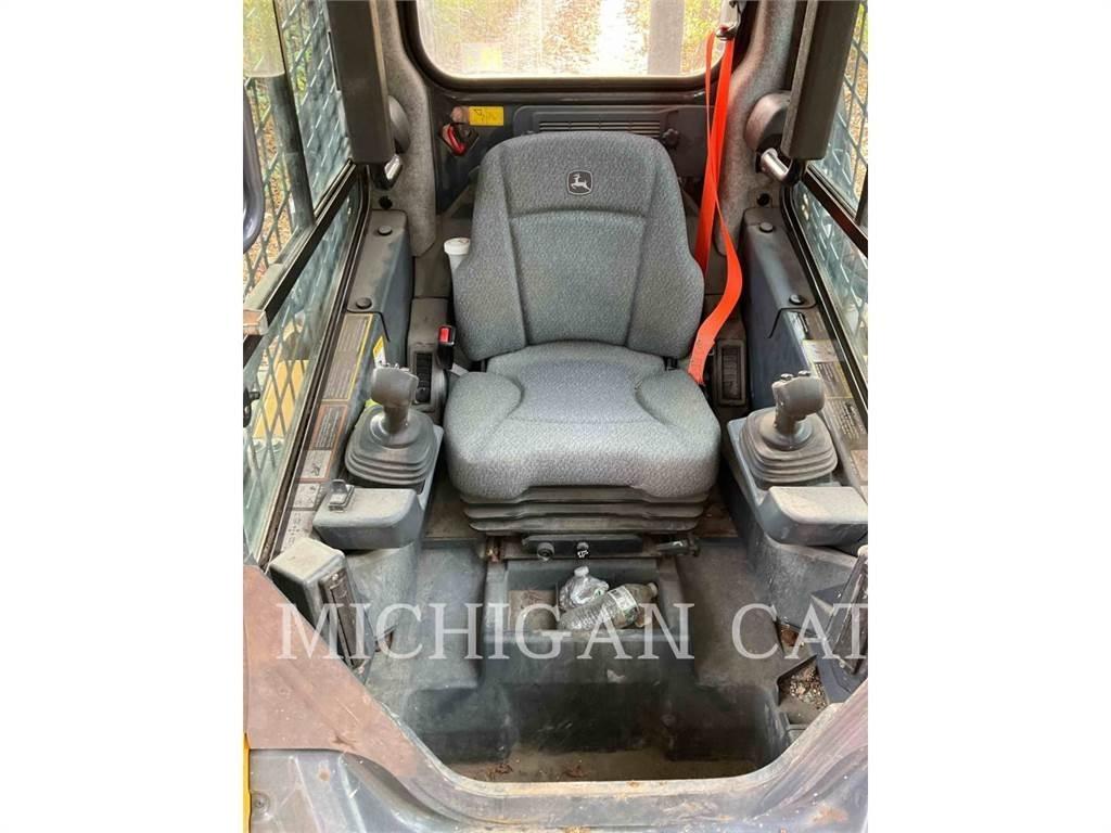 John Deere 325G Pás Carregadoras de rastos