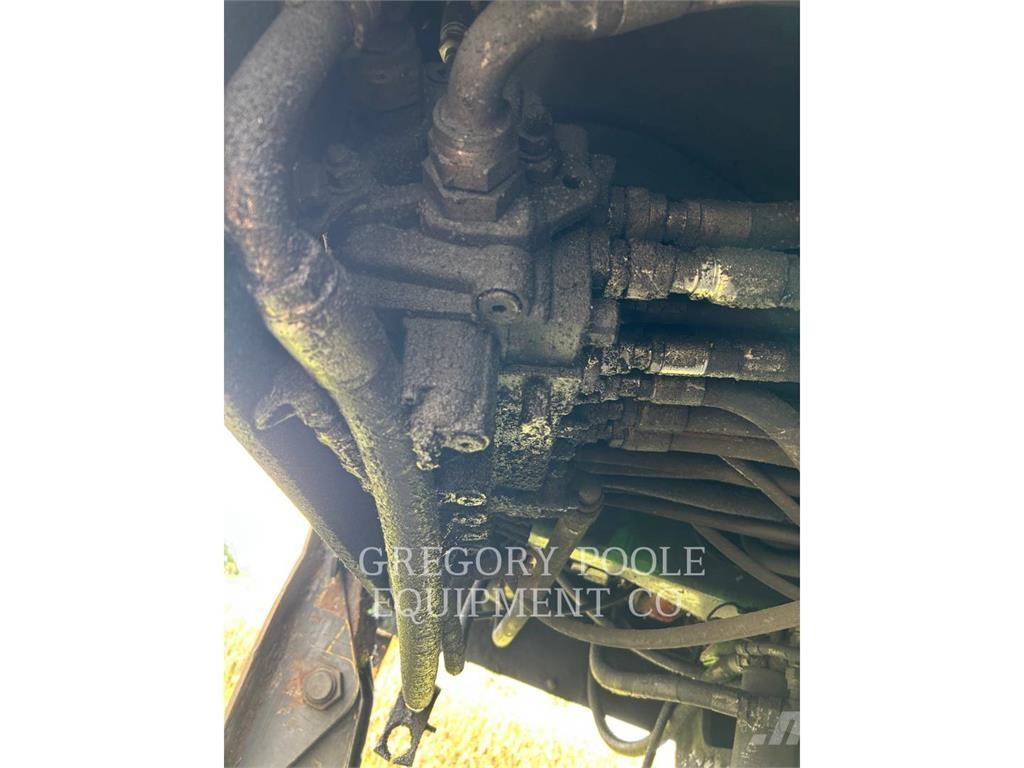 John Deere 437D Carregadores