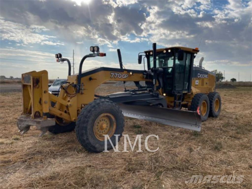 John Deere 770GP_JD Motoniveladoras