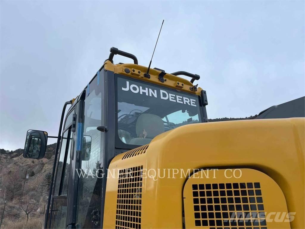 John Deere & CO. 135G Escavadoras de rastos