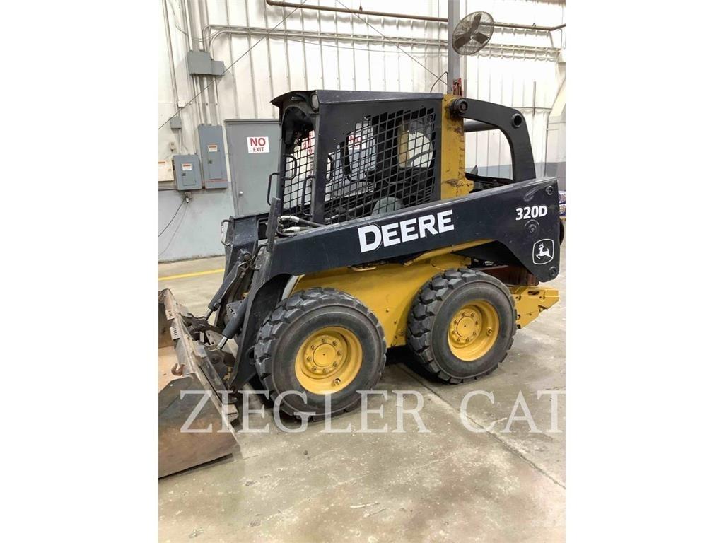 John Deere & CO. 320 D Carregadoras de direcção deslizante