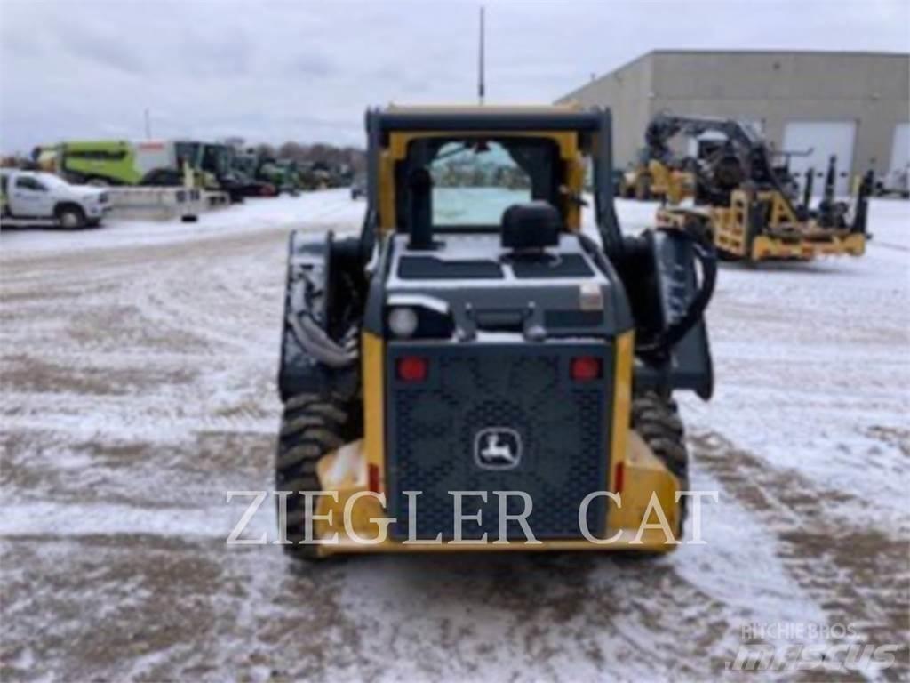 John Deere & CO. 320G Carregadoras de direcção deslizante