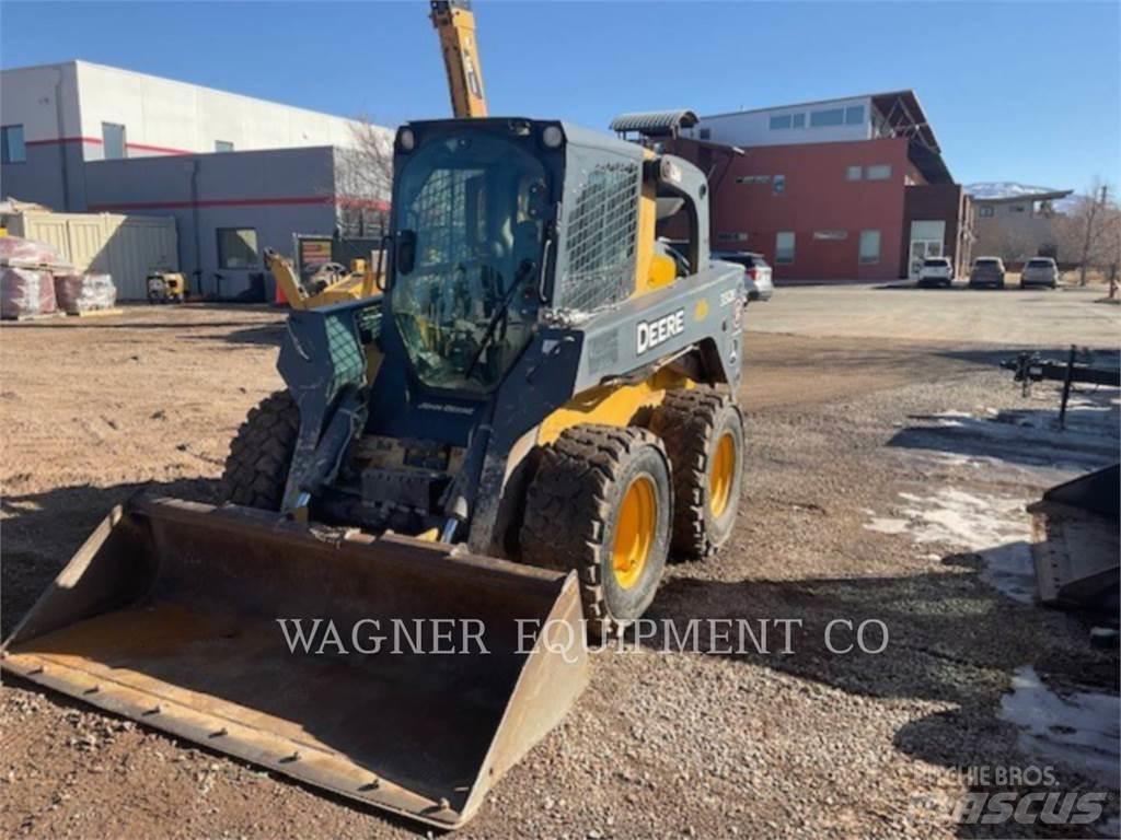 John Deere & CO. 332E Carregadoras de direcção deslizante