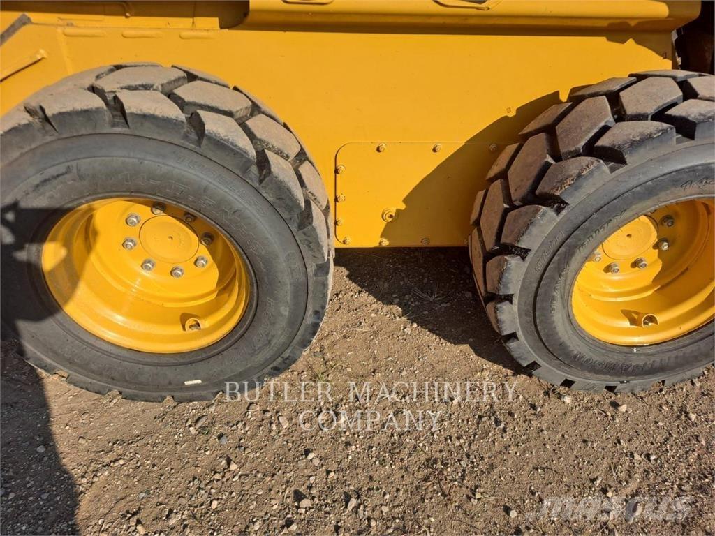 John Deere & CO. 332G Carregadoras de direcção deslizante