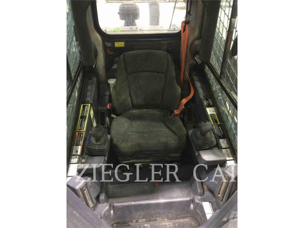 John Deere & CO. 333G Pás Carregadoras de rastos