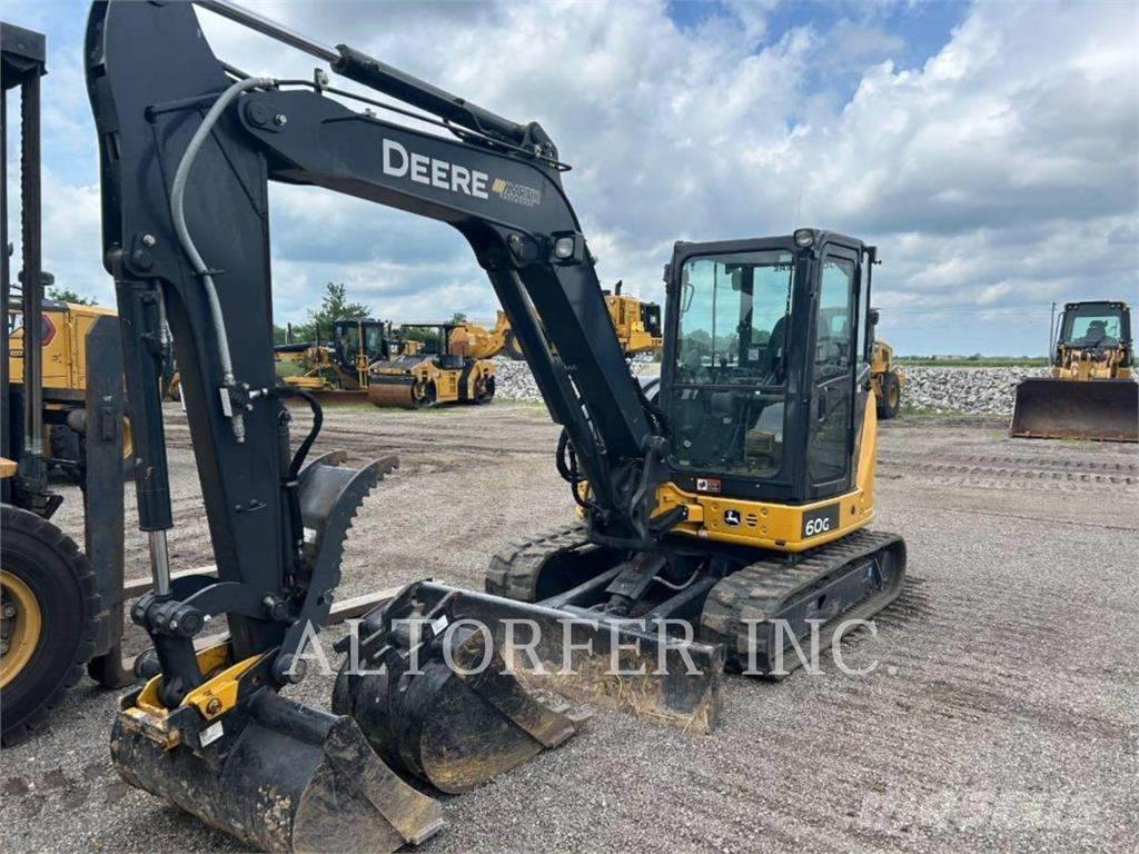 John Deere & CO. 60G Escavadoras de rastos