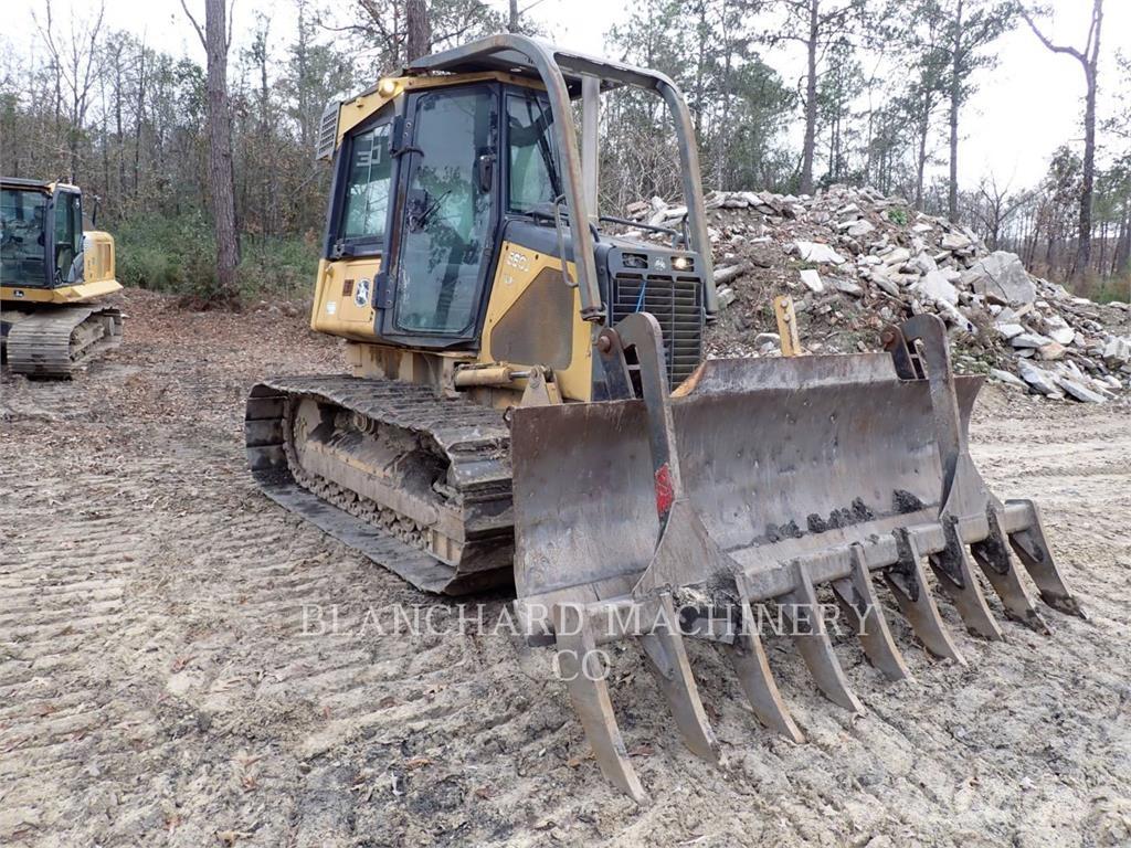 John Deere & CO. 650J LGP Dozers - Tratores rastos