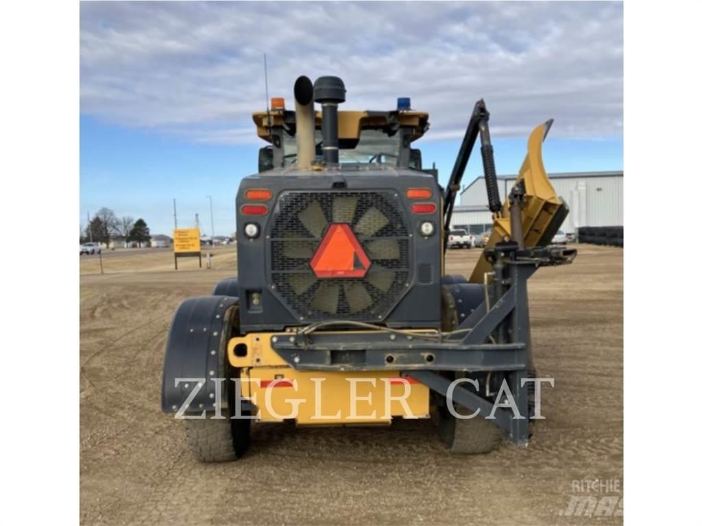 John Deere & CO. 772G_AO Motoniveladoras