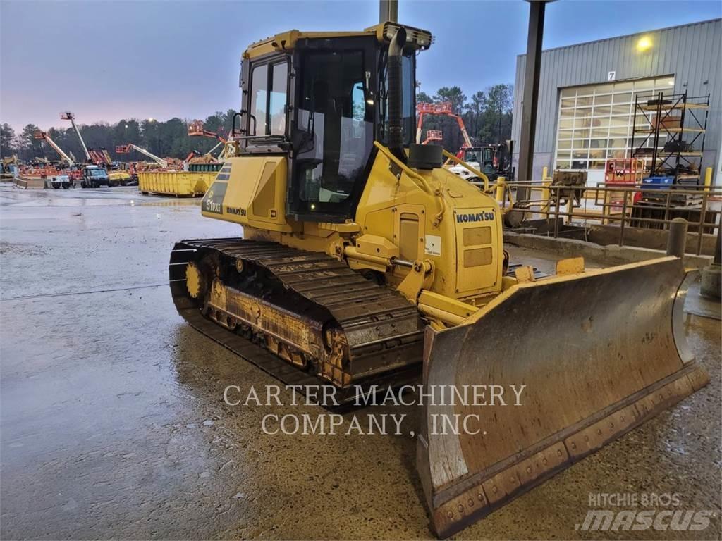 Komatsu D51 PXI Dozers - Tratores rastos