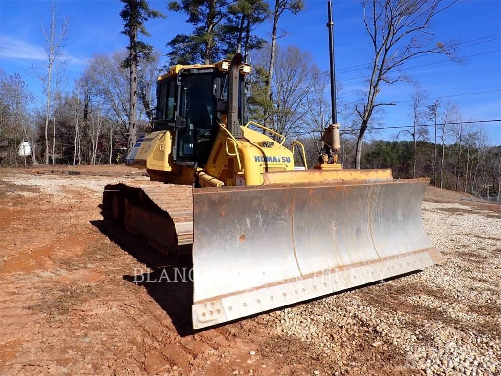 Komatsu D61PX-23 Dozers - Tratores rastos