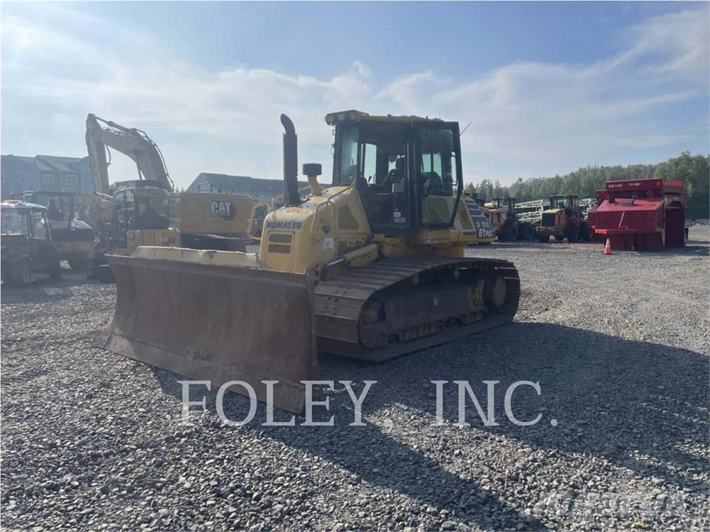 Komatsu D61PX1-23 Dozers - Tratores rastos