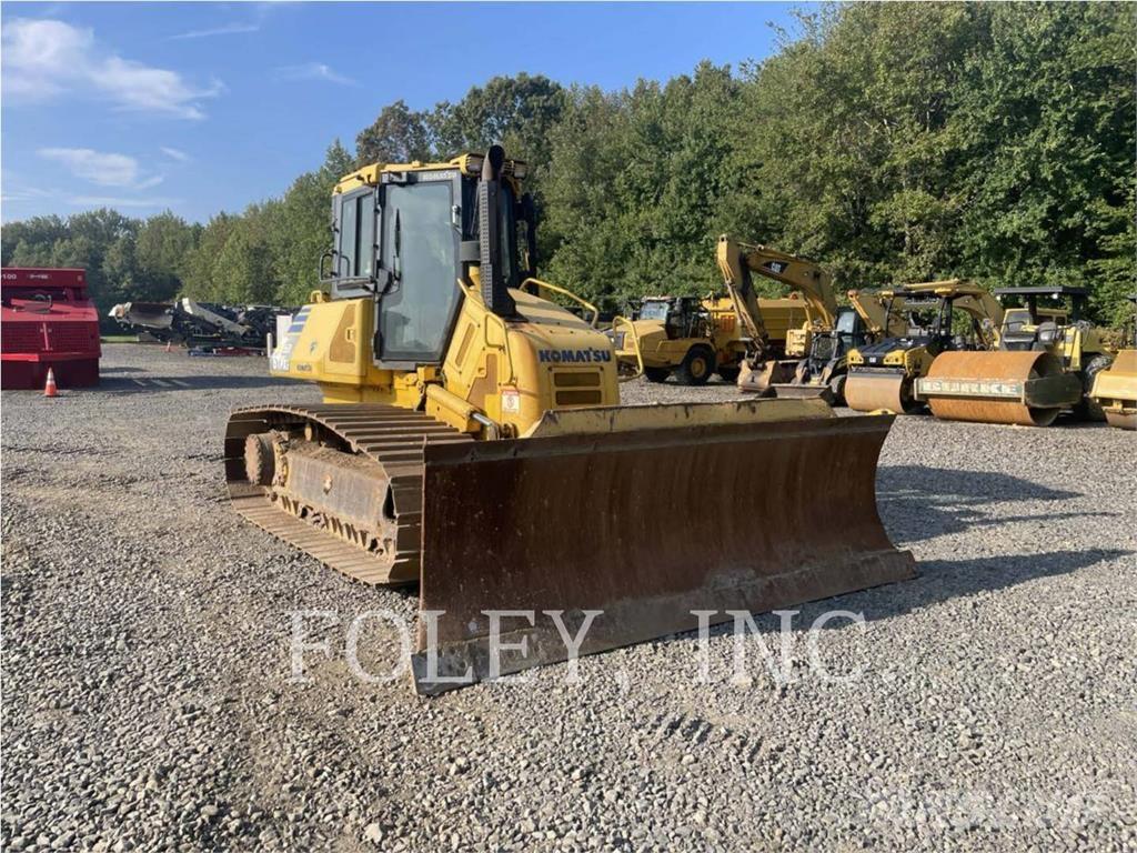 Komatsu D61PX1-23 Dozers - Tratores rastos