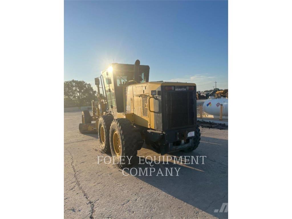 Komatsu GD655-3 Motoniveladoras