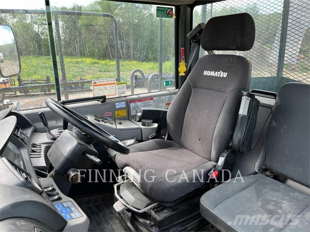Komatsu HM300-3 Camiões articulados