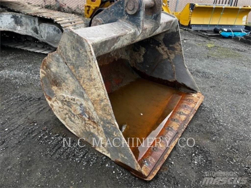 Komatsu PC210LCI-1 Escavadoras de rastos