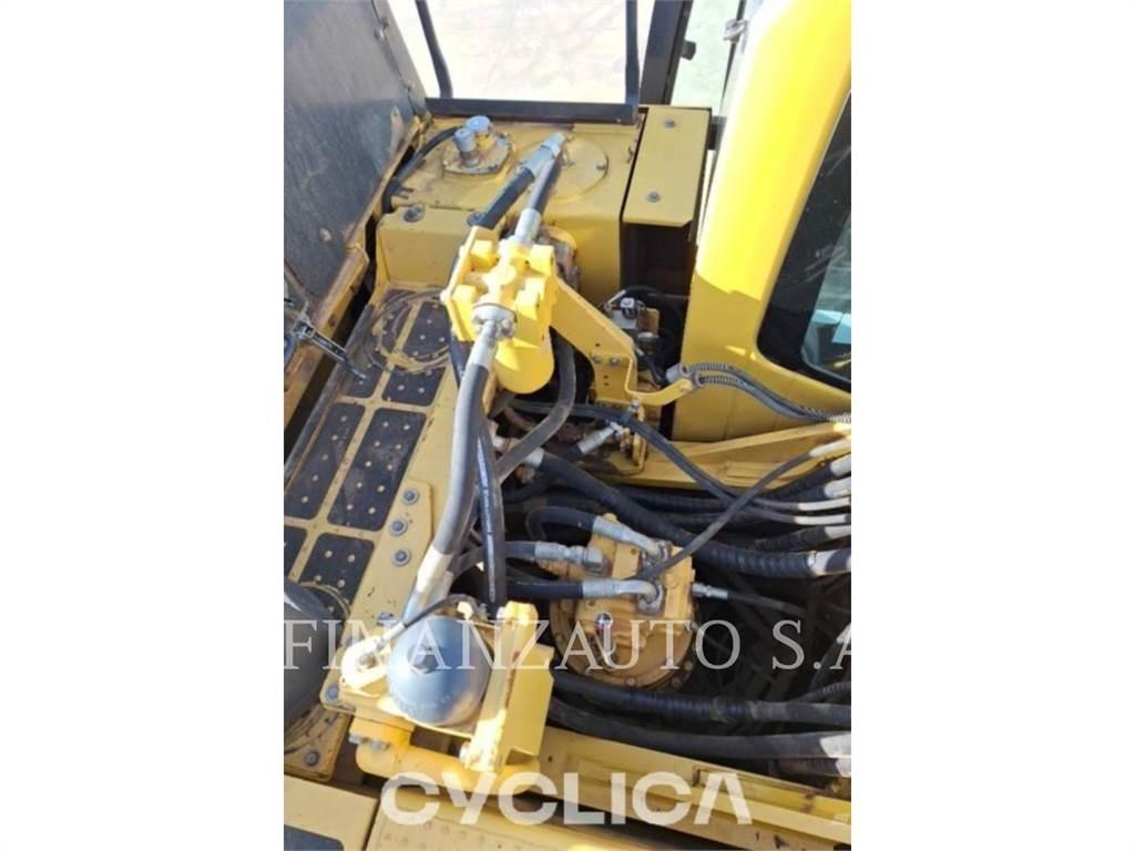Komatsu PC490 Escavadoras de rastos