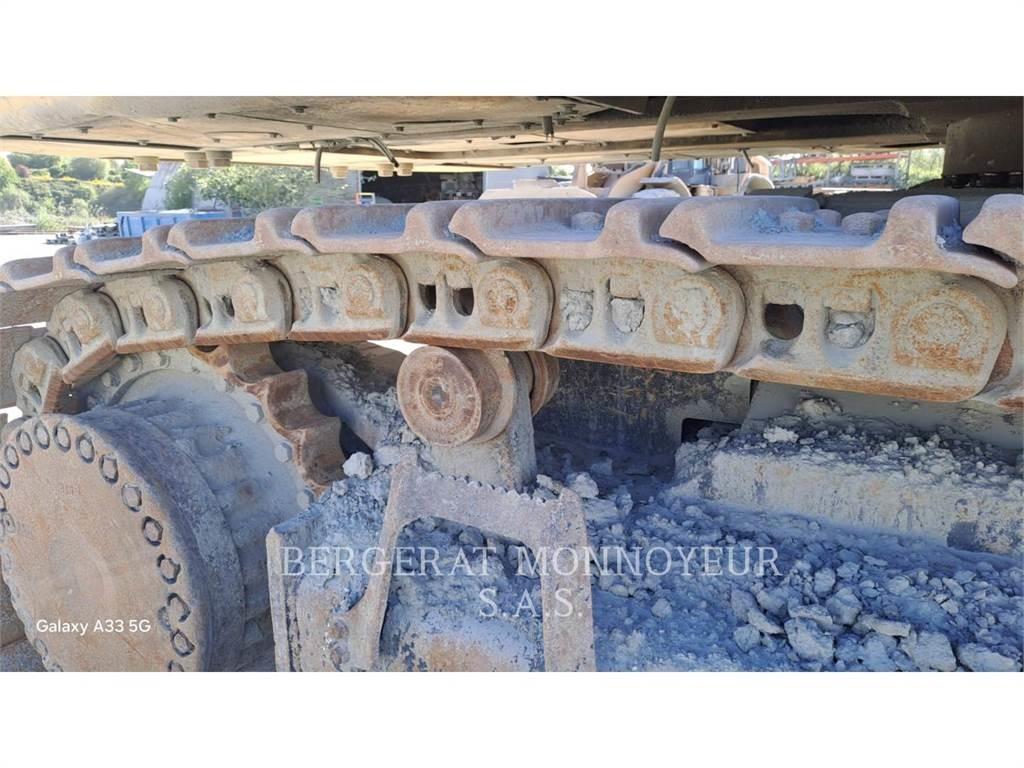 Komatsu PC700LC - 11 Escavadoras de rastos