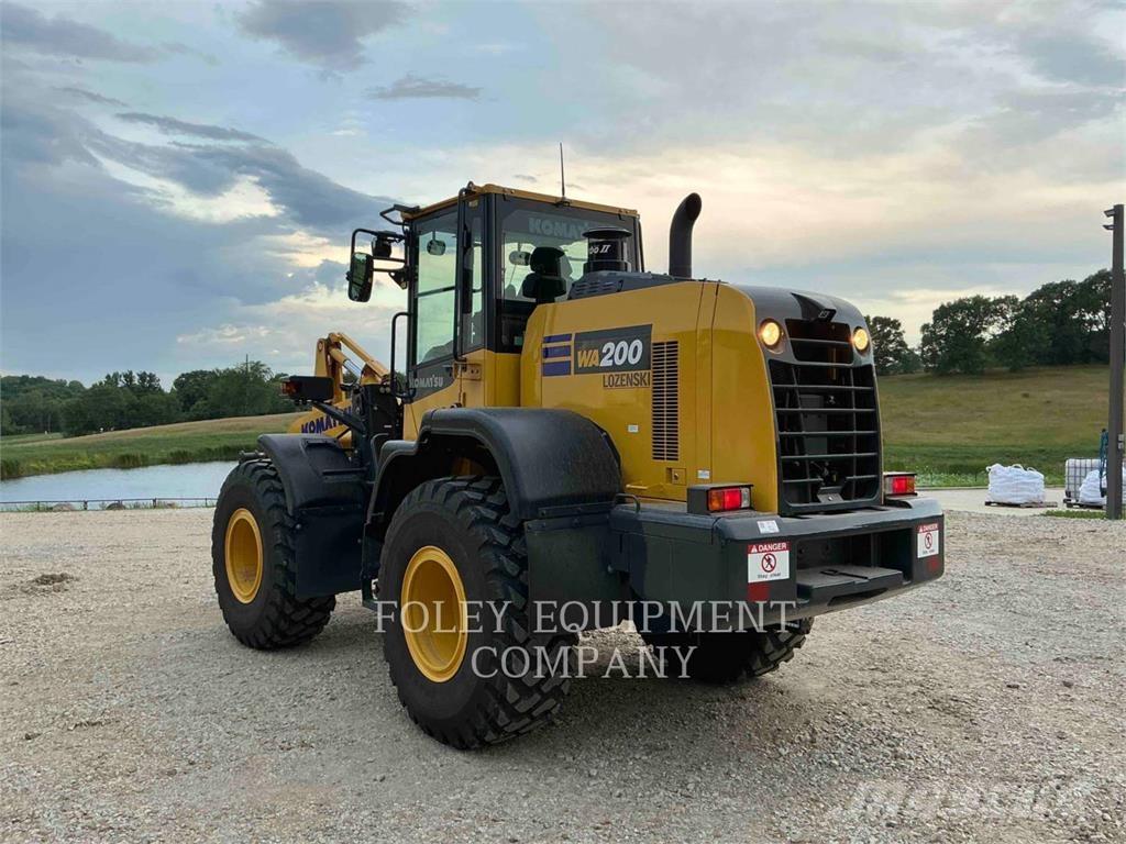 Komatsu WA200-8 Pás carregadoras de rodas