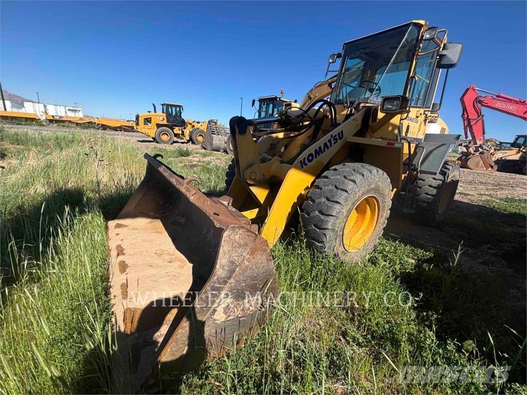 Komatsu WA250-5L Pás carregadoras de rodas