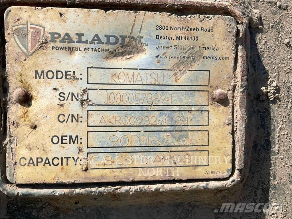 Komatsu WA270-7 Pás carregadoras de rodas