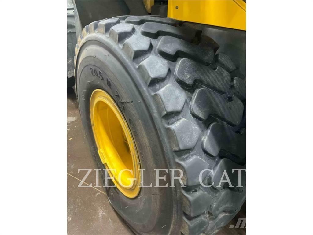 Komatsu WA320 Pás carregadoras de rodas