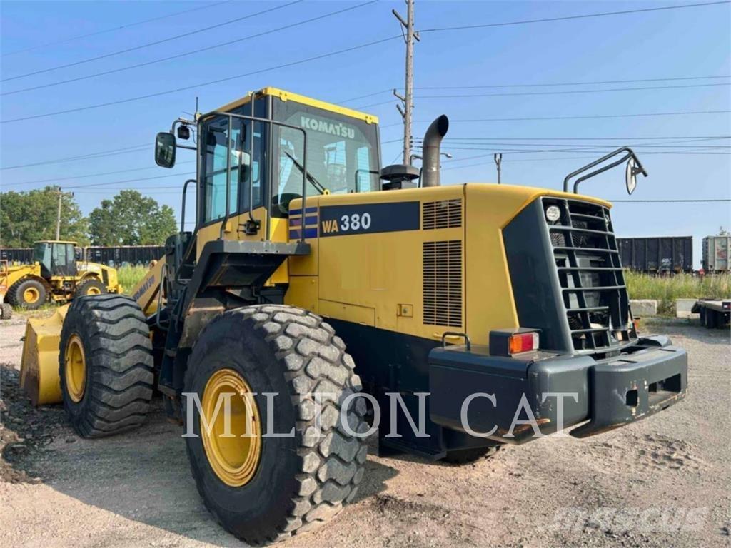 Komatsu WA380 Pás carregadoras de rodas
