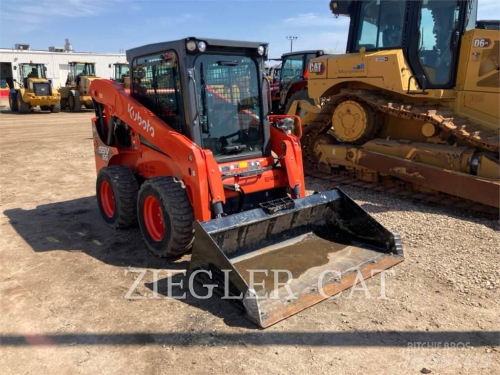 Kubota SSV65 Carregadoras de direcção deslizante