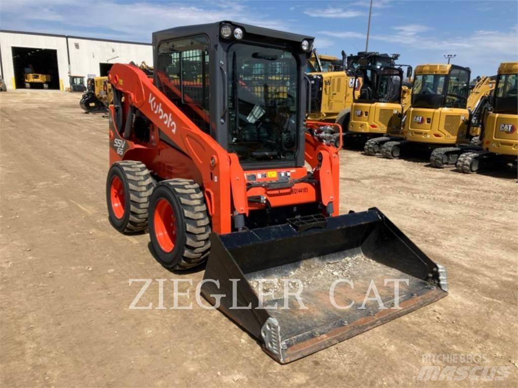 Kubota SSV65 Carregadoras de direcção deslizante