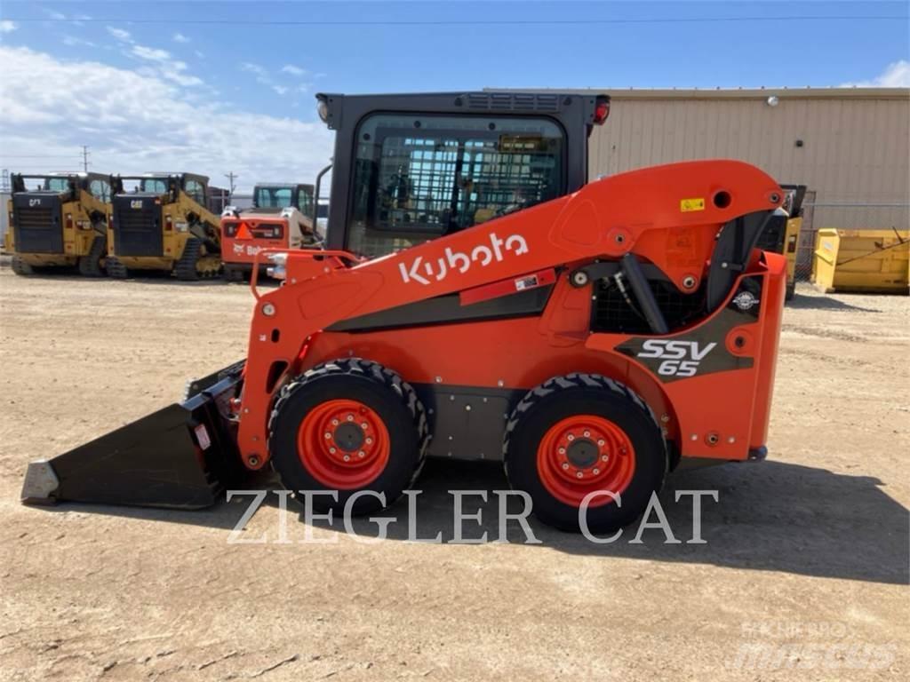 Kubota SSV65 Carregadoras de direcção deslizante