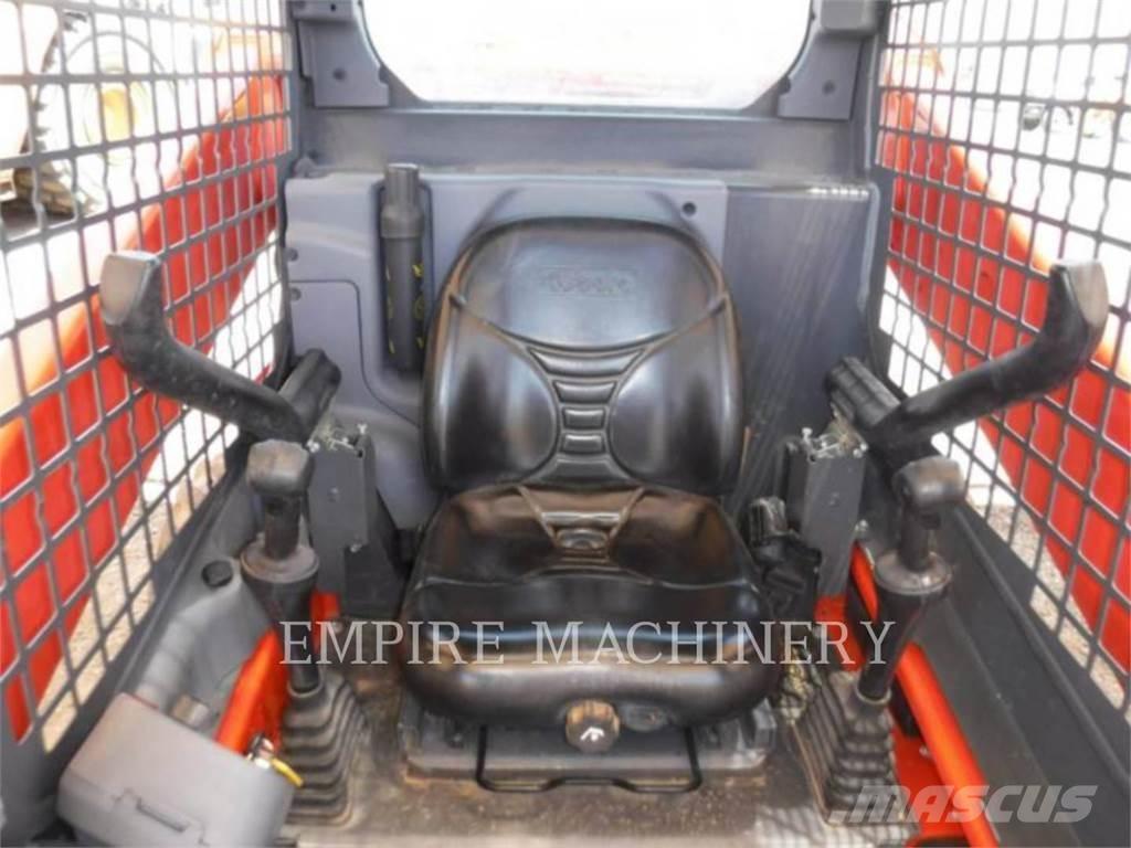 Kubota SSV75 Carregadoras de direcção deslizante