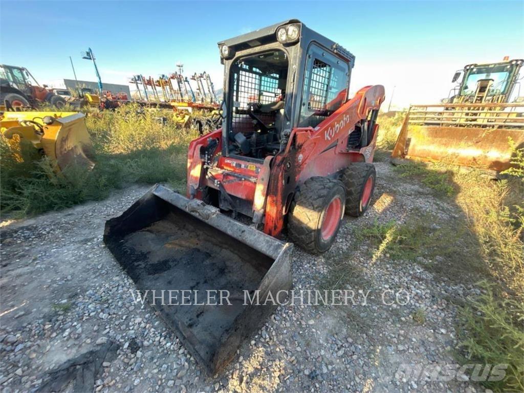 Kubota SSV75 Carregadoras de direcção deslizante