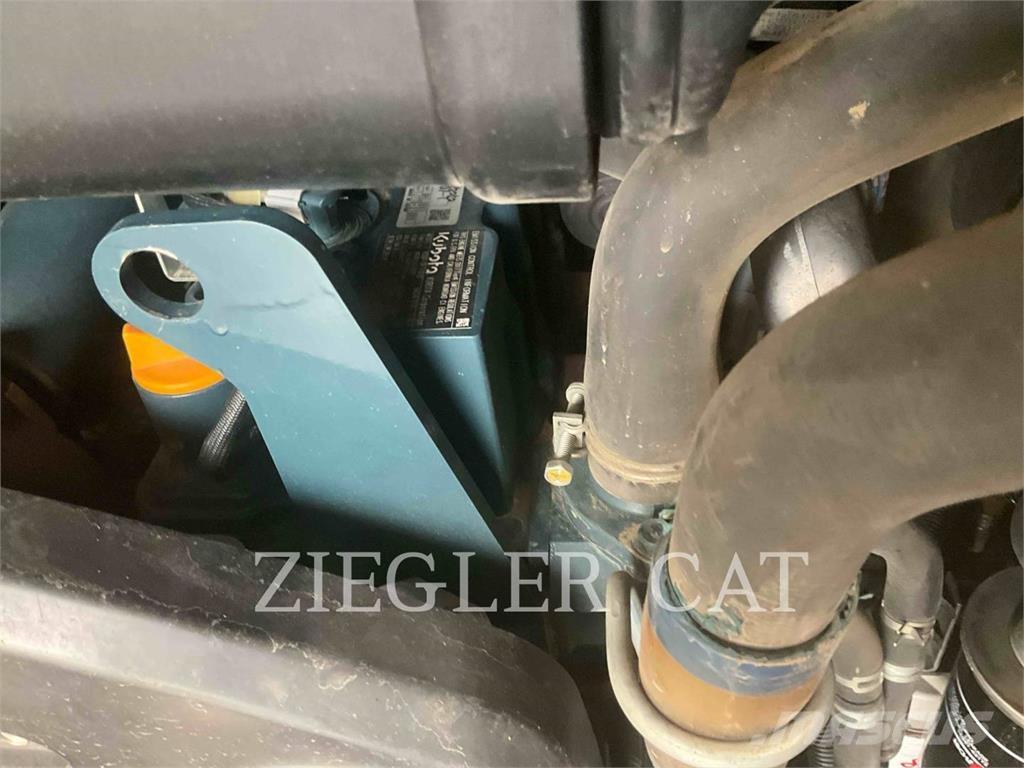 Kubota SSV75 Carregadoras de direcção deslizante