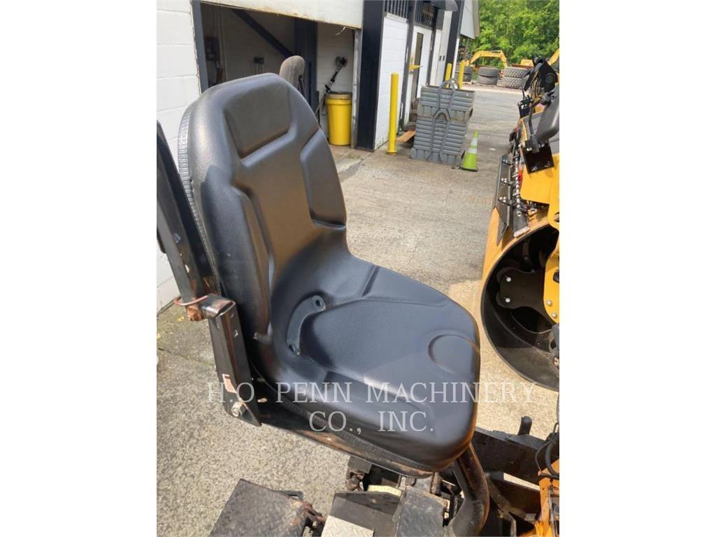 LeeBoy 8515 Pavimentadoras de asfalto