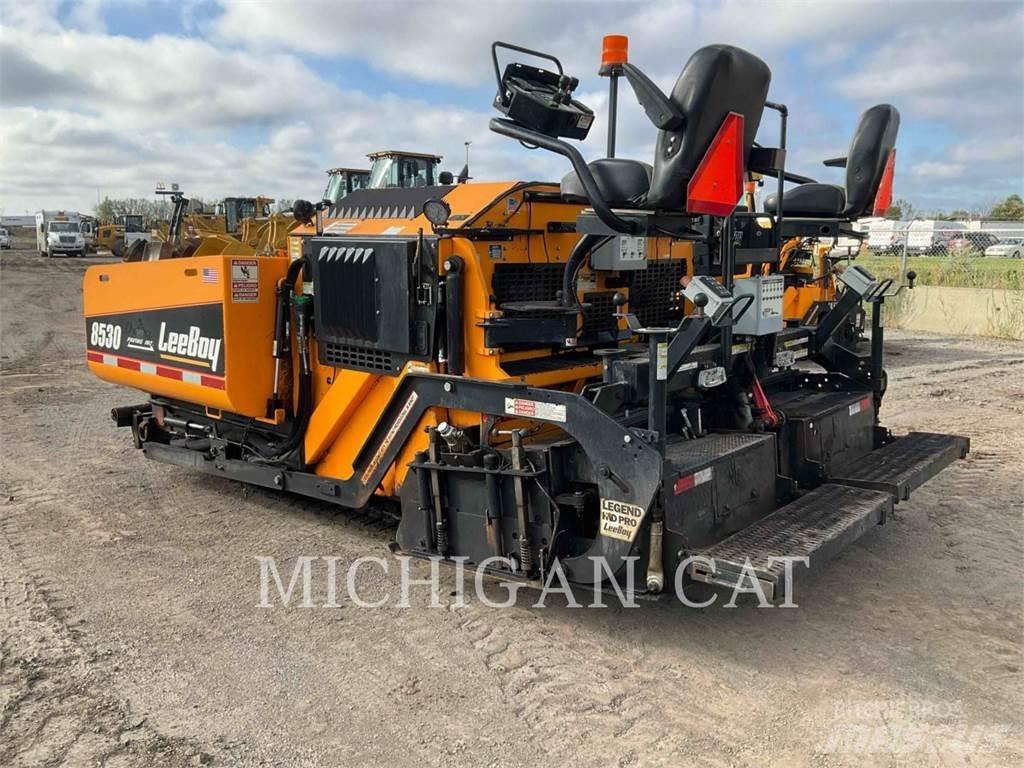 LeeBoy 8530 Pavimentadoras de asfalto