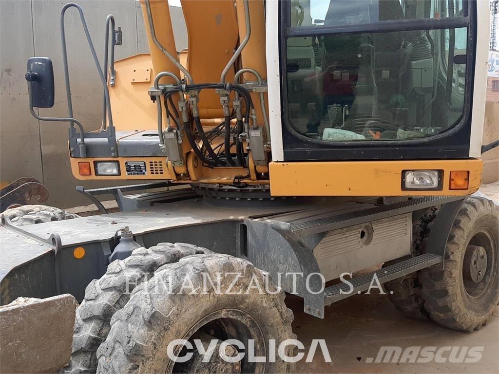 Liebherr A900 Escavadoras de rodas