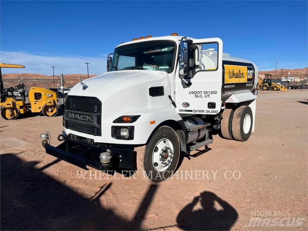 Mack WT2000 A Camiões-cisterna