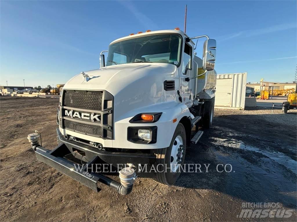 Mack WT2000 A Camiões-cisterna