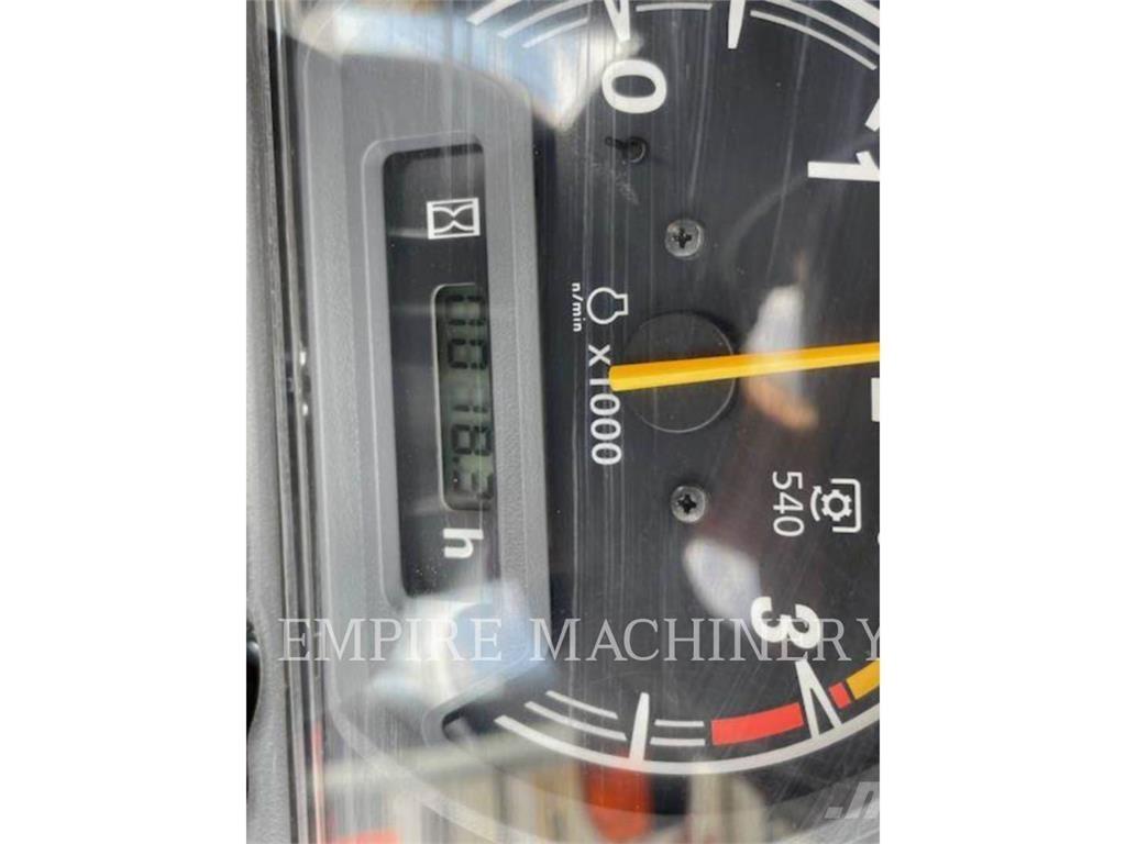 Massey Ferguson GC1723E Tratores Agrícolas usados