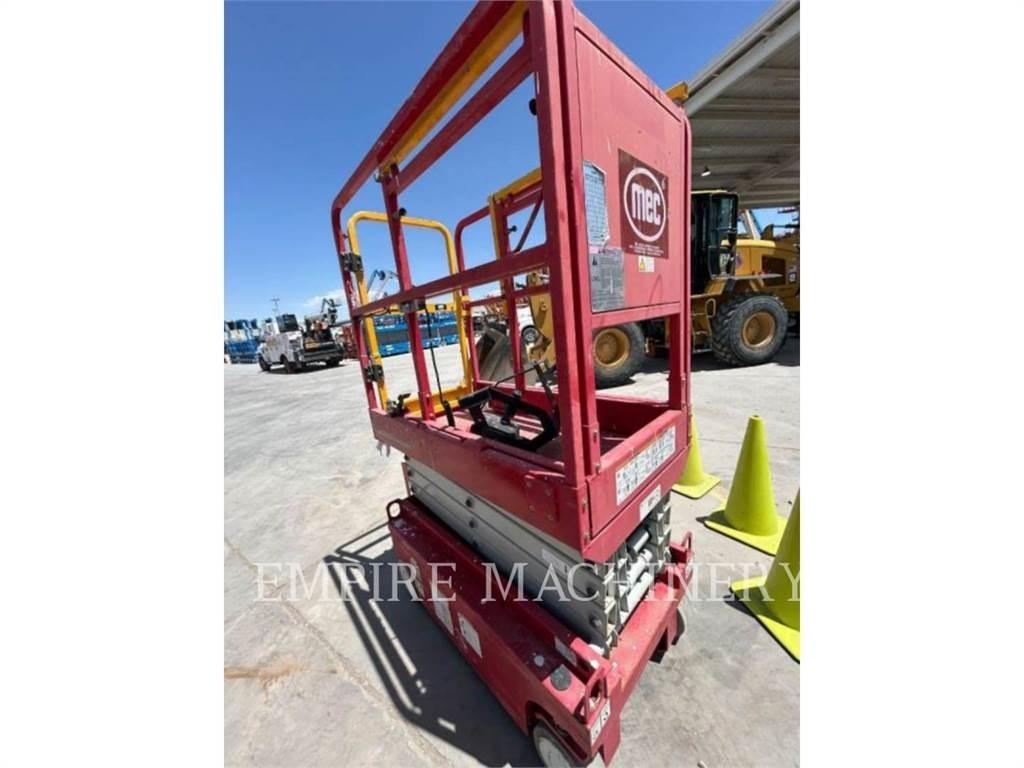 MEC MICRO 13XD Elevadores braços articulados