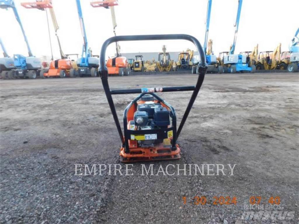 MultiQuip 20PLTCOMP Pás carregadoras de rodas