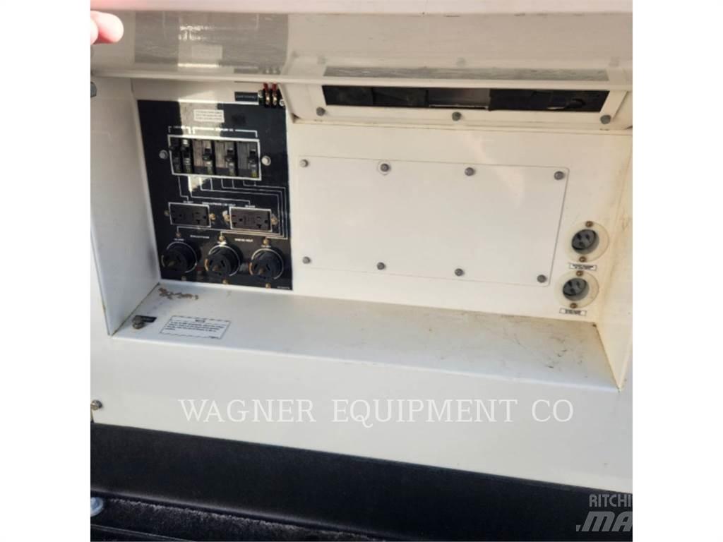 MultiQuip DCA-150SSJU4F Outros Geradores