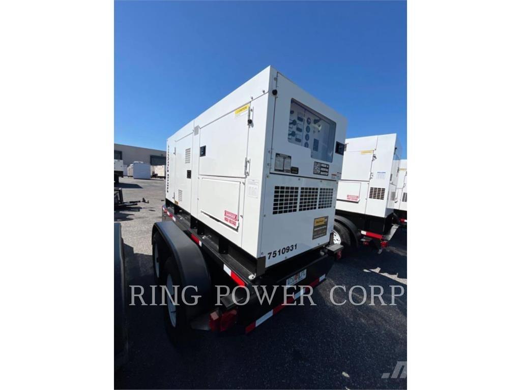 MultiQuip DCA125SSIU Outros Geradores