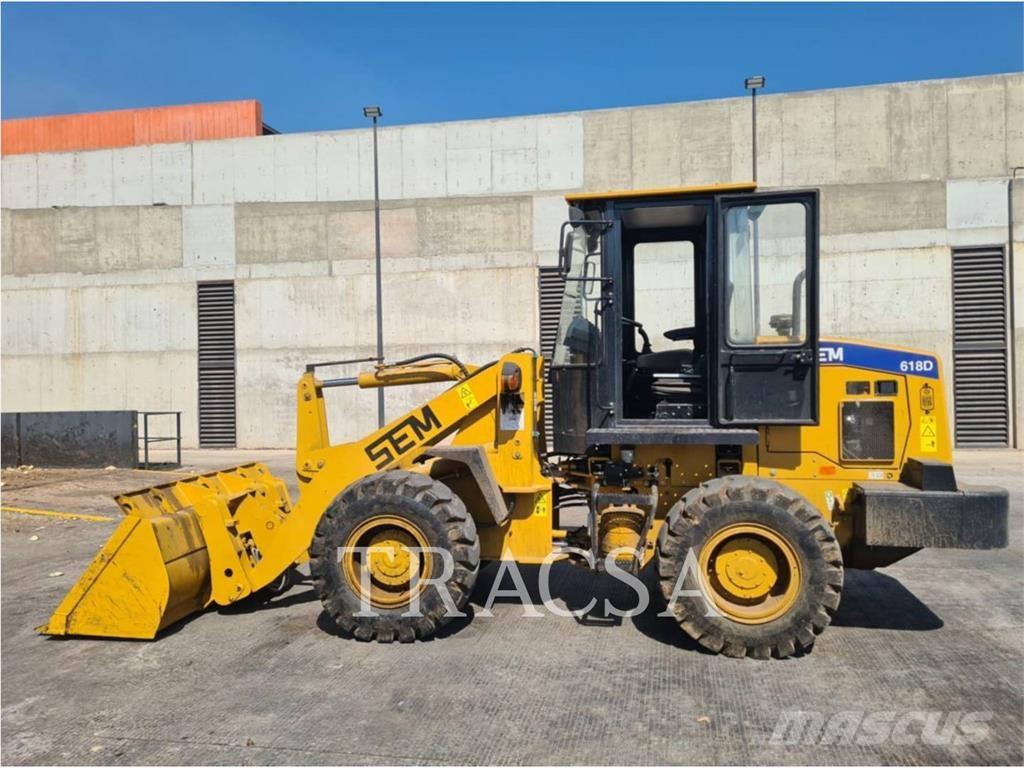 SEM MACHINERY SEM618D Pás carregadoras de rodas