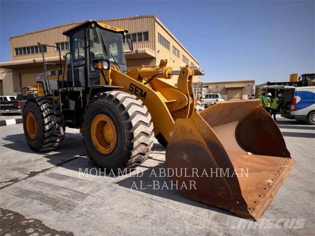 SEM MACHINERY SEM660D Pás carregadoras de rodas