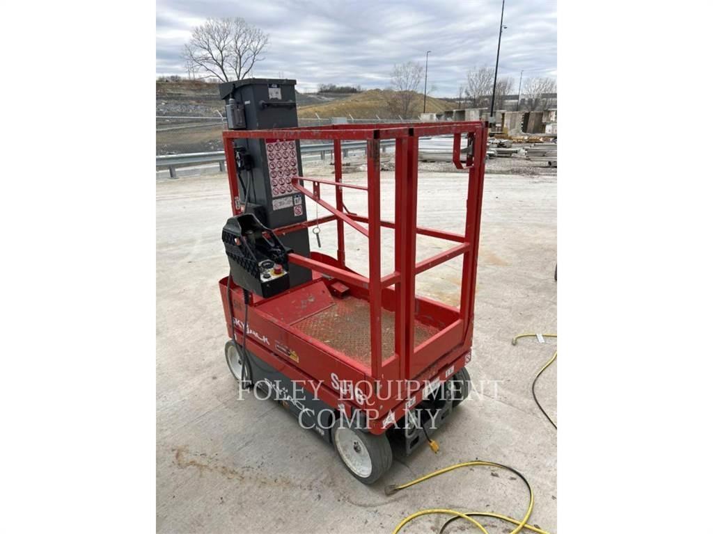 Skyjack (OBSOLETE) SJ16 Elevadores de tesoura