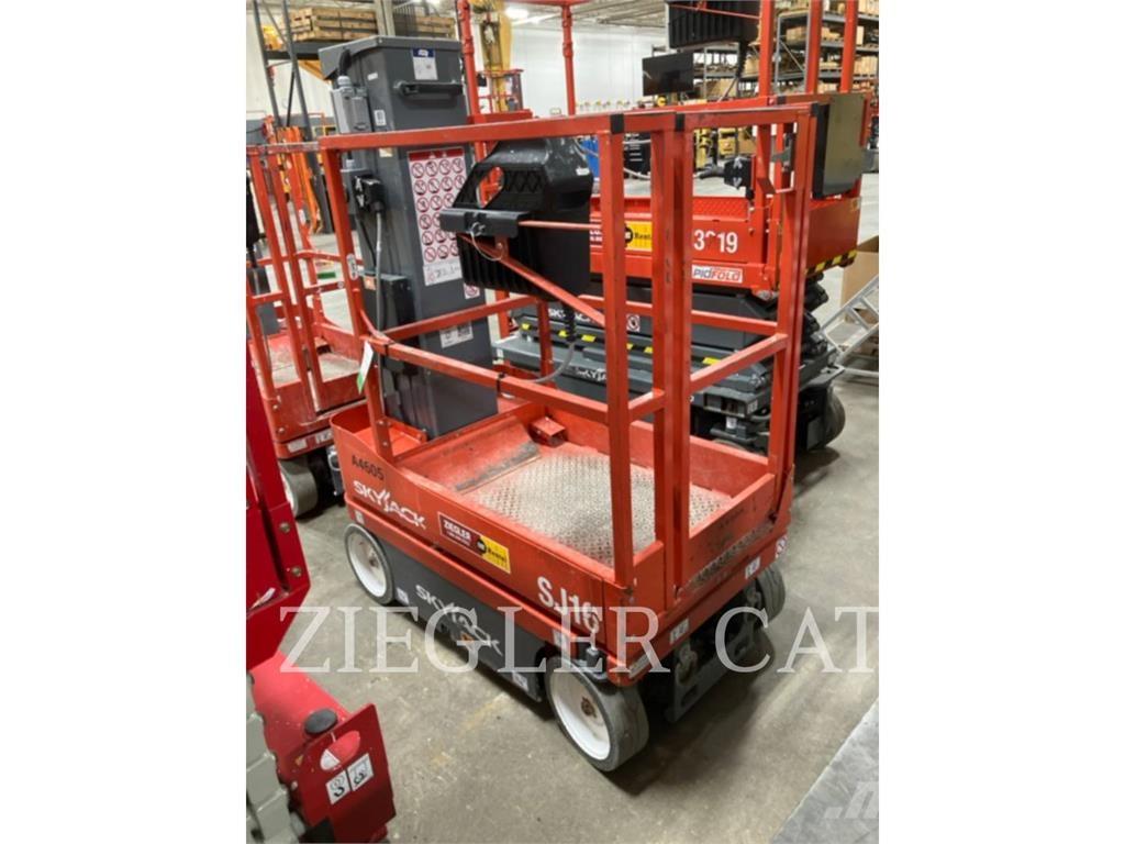 Skyjack SJ16 Elevadores de tesoura