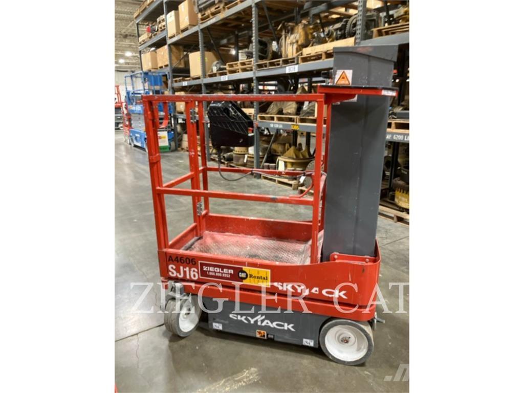 Skyjack SJ16 Elevadores de tesoura