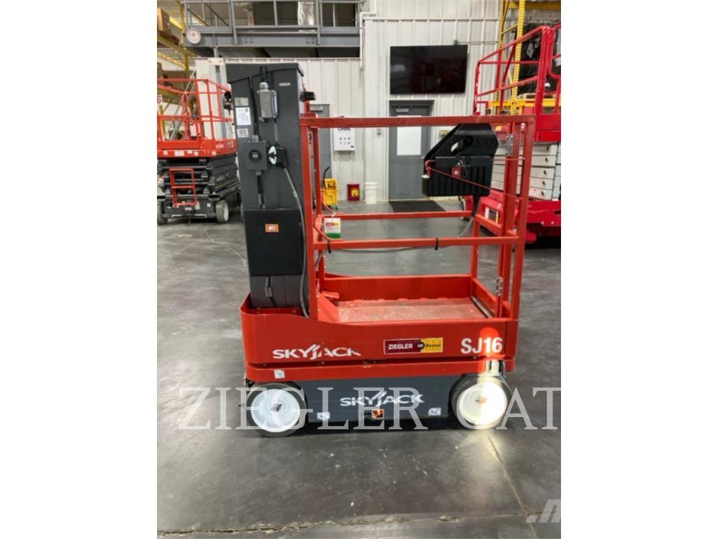 Skyjack SJ16 Elevadores de tesoura