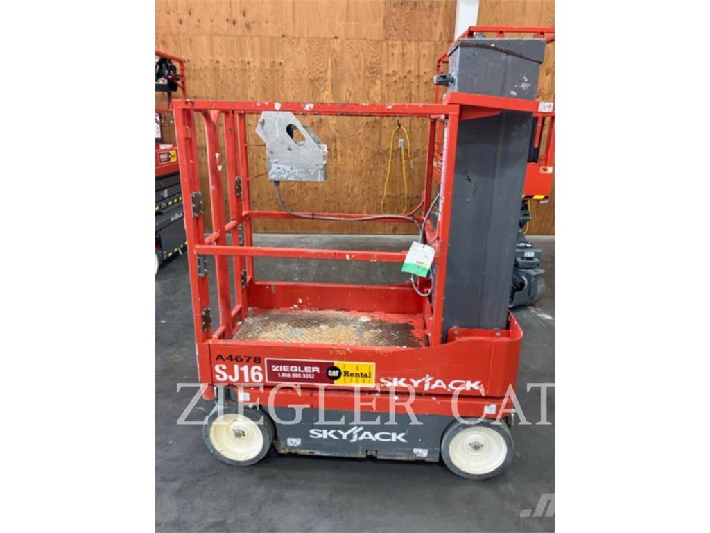 Skyjack SJ16 Elevadores de tesoura