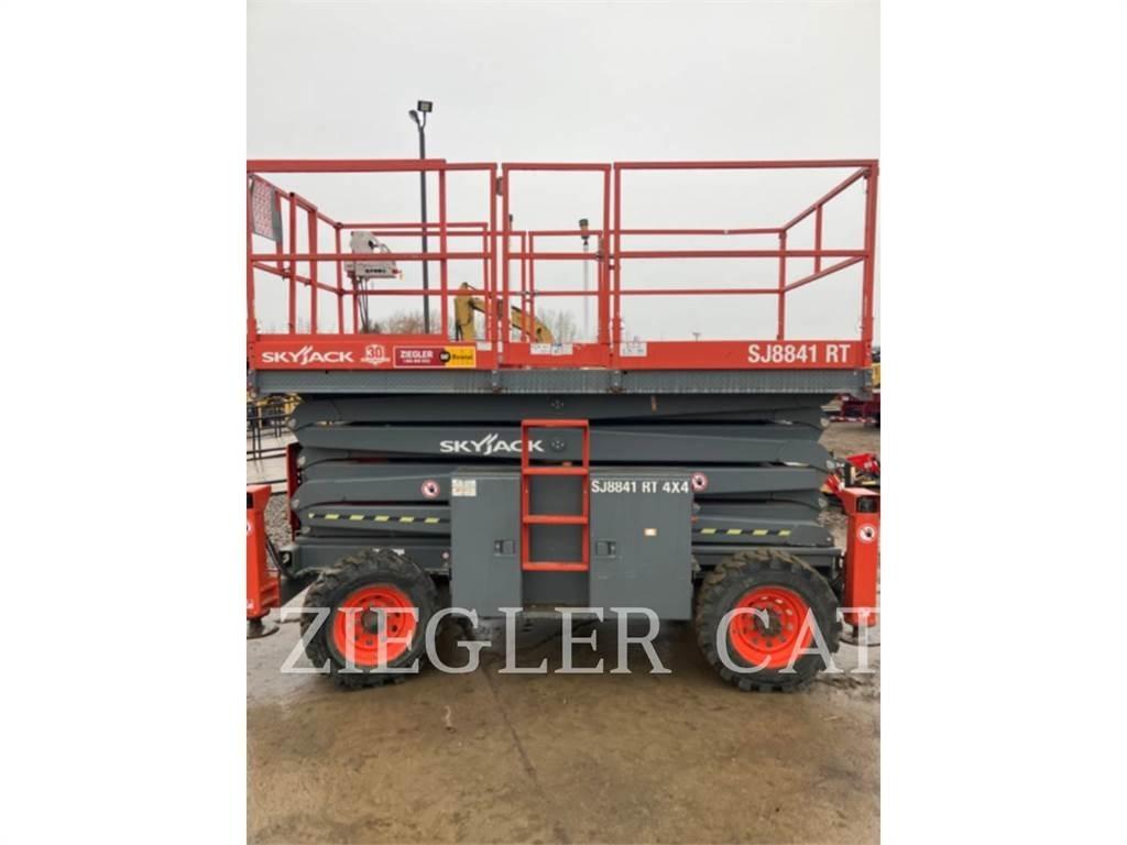Skyjack SJ8841 Elevadores de tesoura